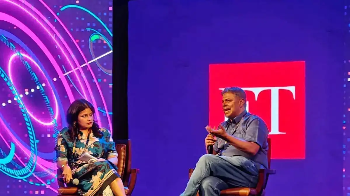 WhatsApp Image WhatsApp Image